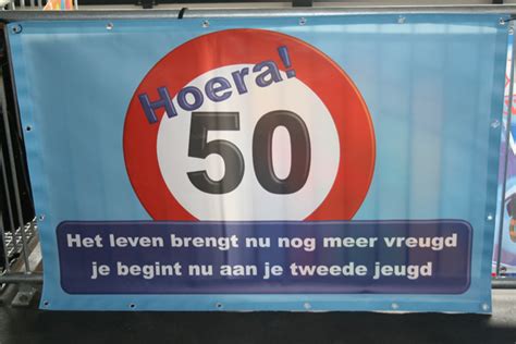 De 100+ Beste 50 Jaar Teksten en Spreuken (Update。